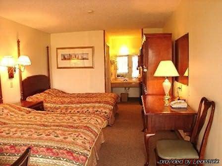 Carefree Inn Flatonia Room photo